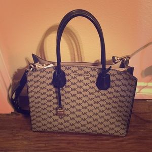 NWT Michael Kors Studio Large Conventional Tote